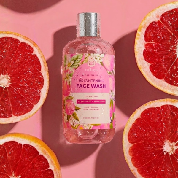 Grapefruit Brightening Facewash - 300ml