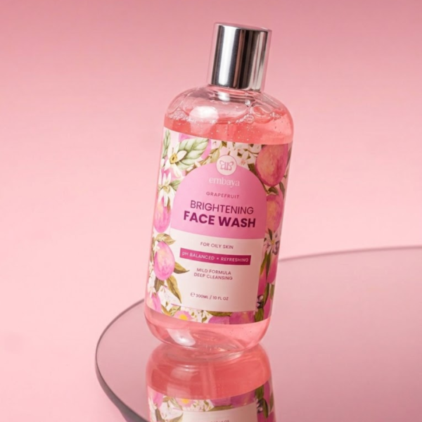 Grapefruit Brightening Facewash - 300ml